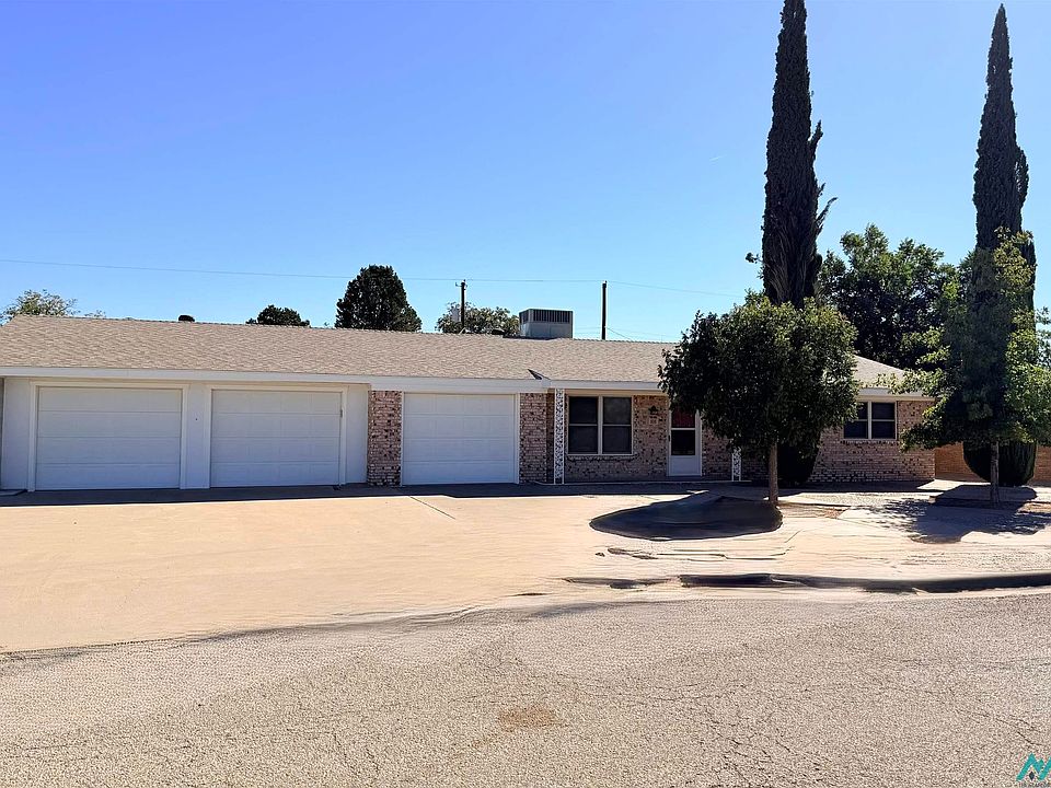 1st image of 606 S 8th St