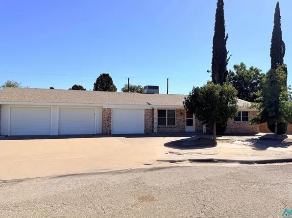 606 S 8th St, Jal, NM 88252