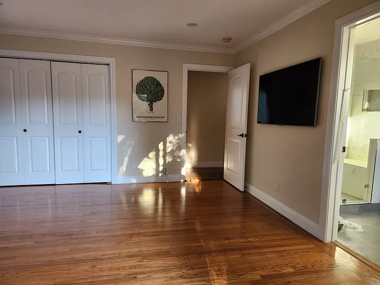 Bedroom 4 (Suite)