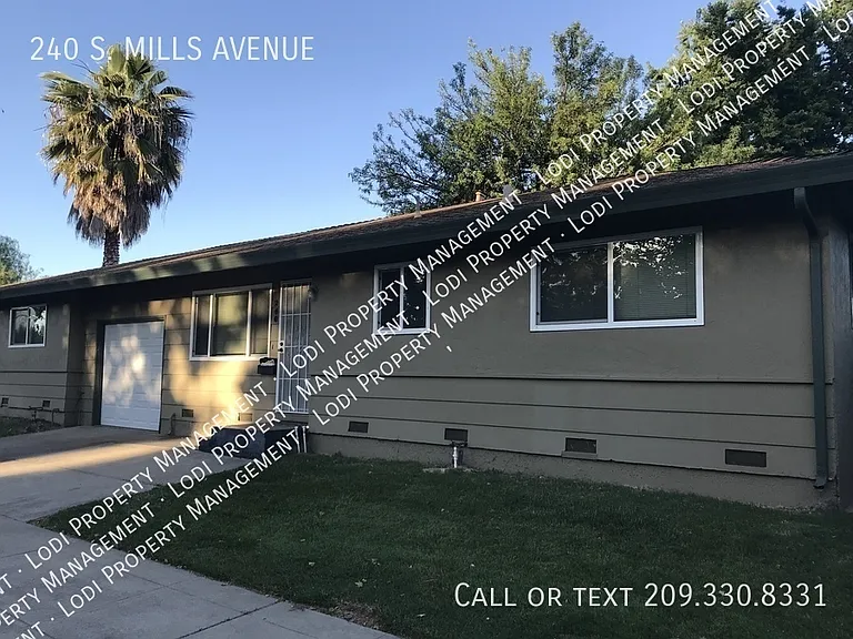 240 S Mills Ave — Photo 1