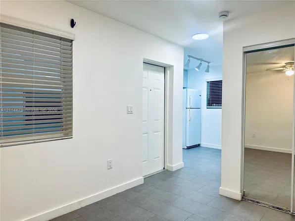 1535 NW 1st Pl APT 5, Miami, FL 33136