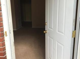 1922 Springlake Ct, Birmingham, AL 35215