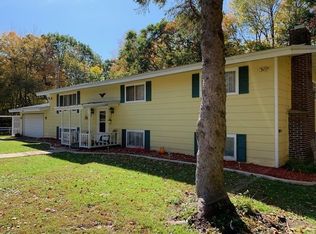 W6495 Wafle Rd, Mauston, WI 53948