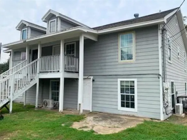 245 E Pipkin St #C, Beaumont, TX 77705
