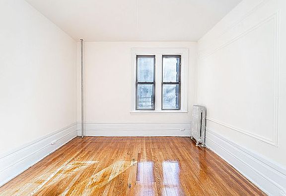 5th image of 30-86 32nd St #A