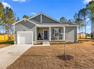 518 Stadium Dr, Cameron, NC 28326