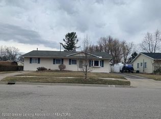 805 E King St, Owosso, MI 48867