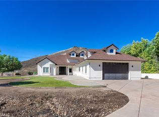 30903 Carmen Dr, Canyon Country, CA 91390