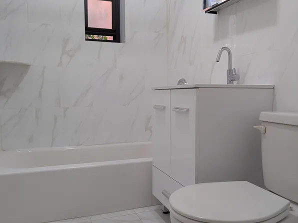 63-84 Saunders Street image 13 of 21