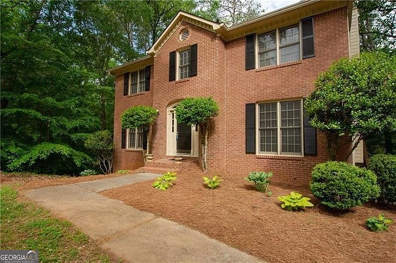 1st image of 1527 Brookcliff Cir