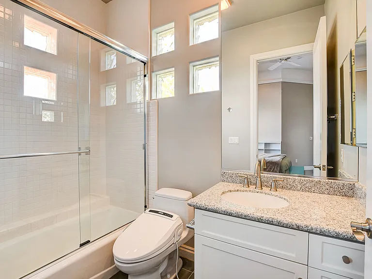 Bedroom 1 Full Bathroom