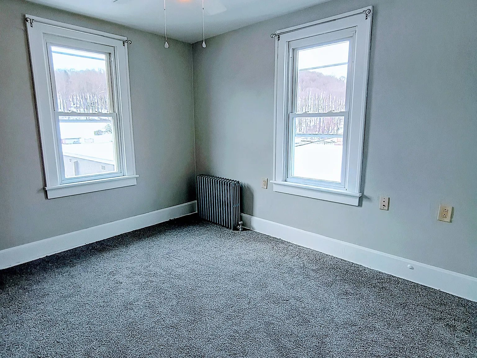 2 bed, $750 — Photo 1