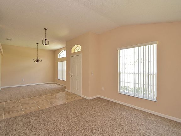 5th image of 7 Bressler Ln