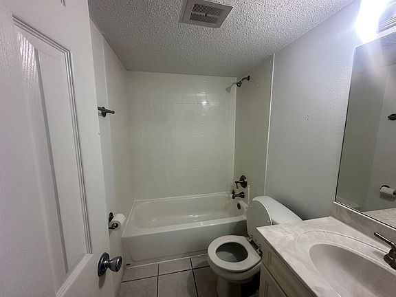 3rd image of 3865 Campenero Ct Unit 3