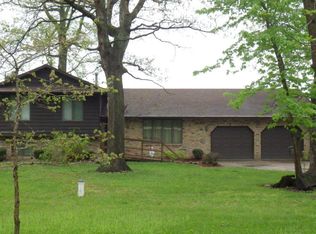 6 Hickory Hts, Geneseo, IL 61254