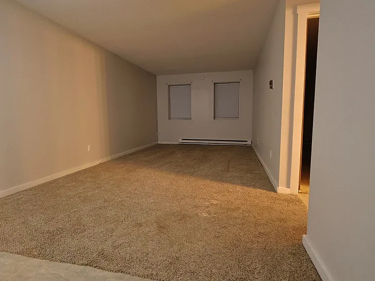 Cambridge Manor — Photo 13