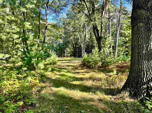 Maplewood Ln, Sobieski, WI 54171