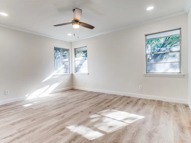 4117 Bilglade Rd — Photo 17
