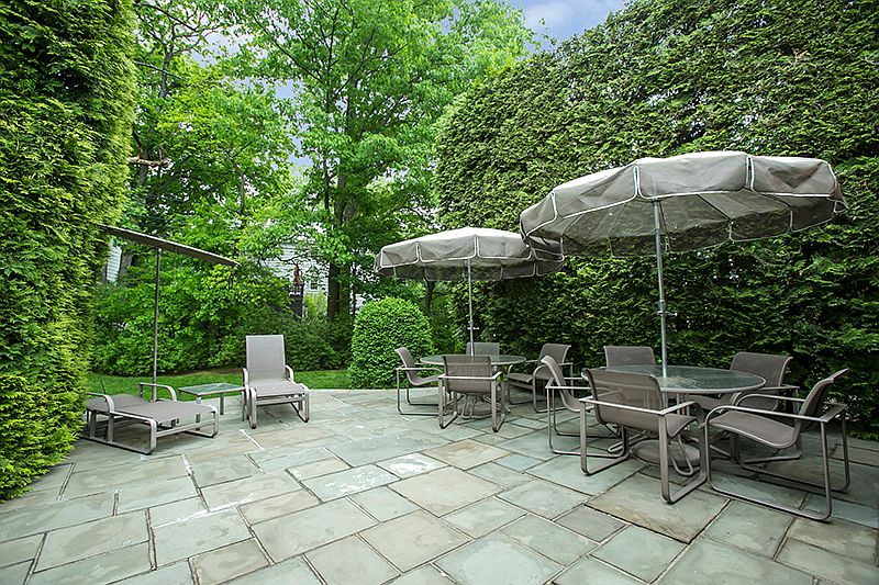 2nd image of 26 Glenview Rd