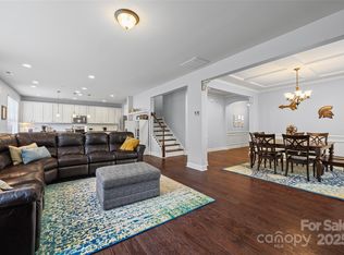 15338 Oleander Dr, Charlotte, NC 28278