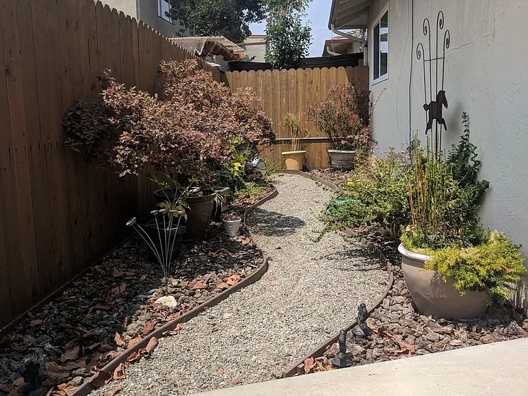 565 Smalley Ave — Photo 19