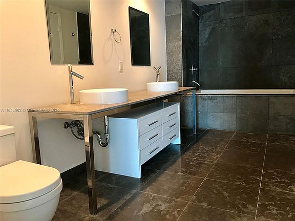 2nd image of 465 Brickell Ave #71