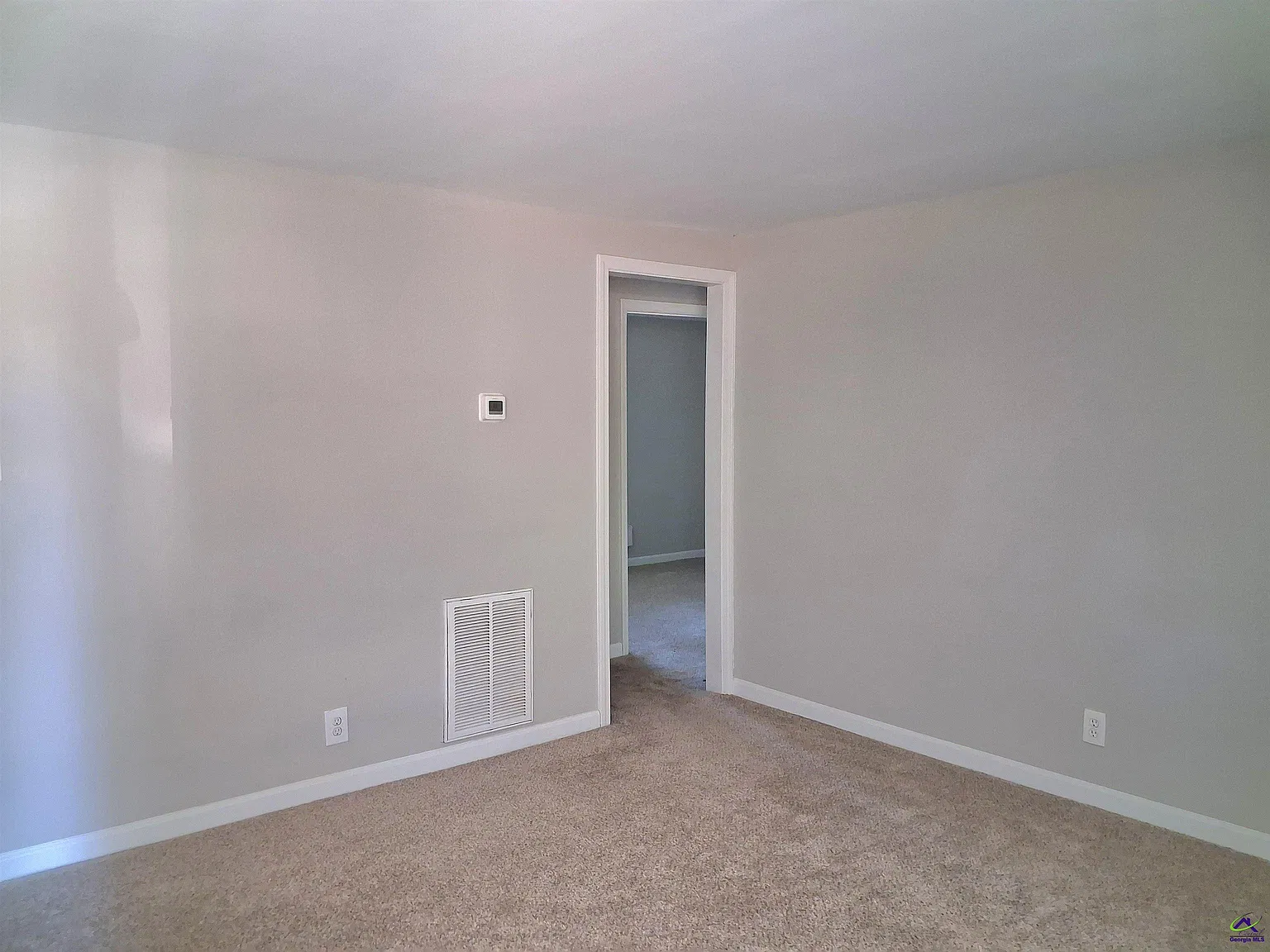 2 bed, 2.0 bath, 636 sqft, $875 — Photo 3