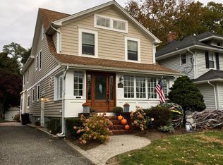 45 Elm Pl, Red Bank, NJ 07701
