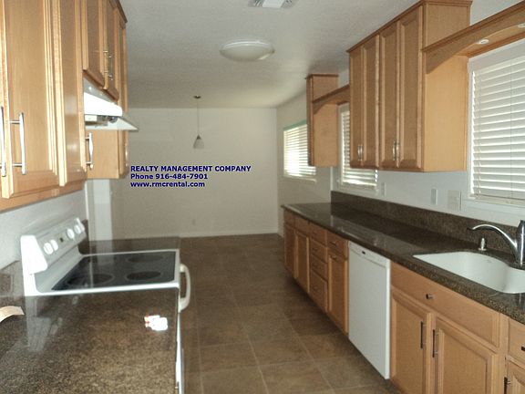 3217 Chelsea Road - Listing pics (4)_12262024