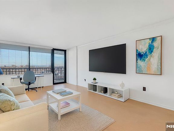 2nd image of 380 Mountain Rd APT 701