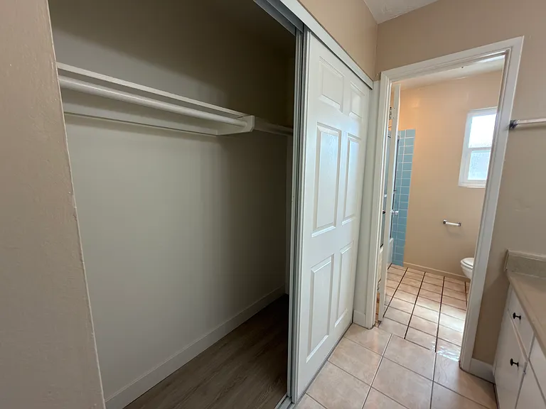 326 W La Veta Ave #C — Photo 12