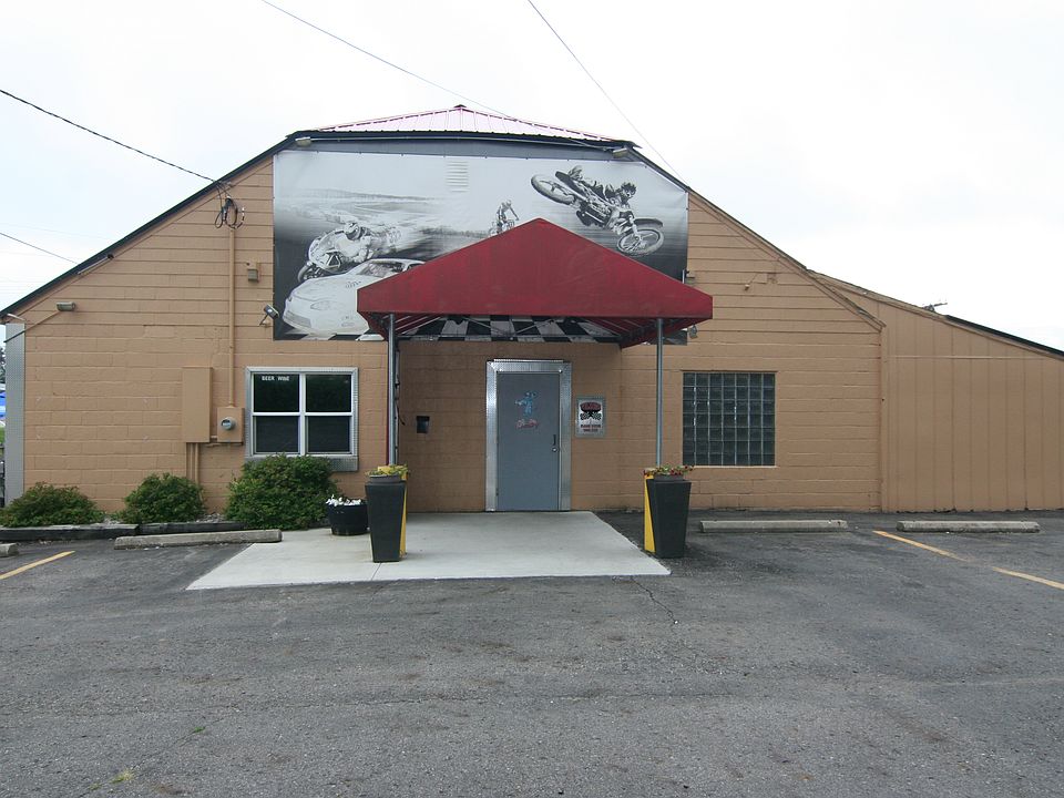 1st image of 2331 1st Ave E