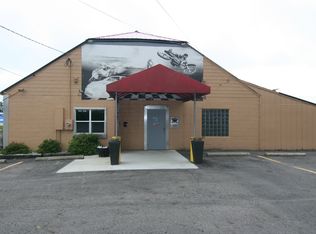 2331 1st Ave E, Newton, IA 50208
