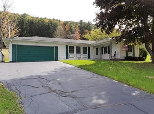 95 Rolling Acres Rd, Pine City, NY 14871