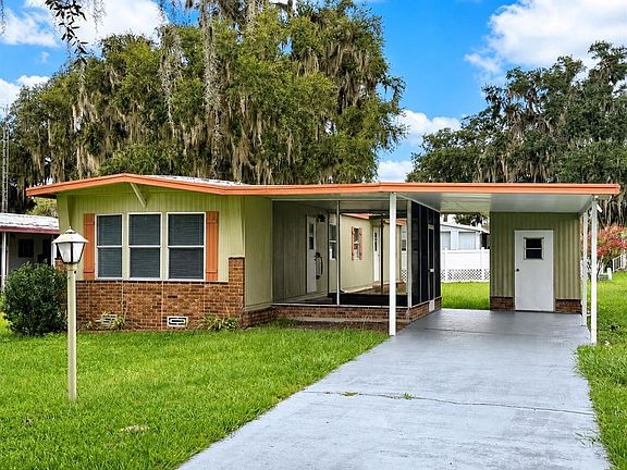 3rd image of 5562 LANSING DRIVE