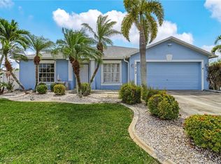 212 SW 21st Ln, Cape Coral, FL 33991
