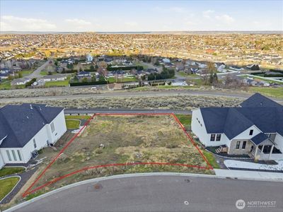 5530 Hershey Lane, West Richland, WA, 99353