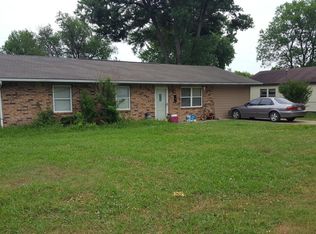 1820 C St NE #C, Miami, OK 74354