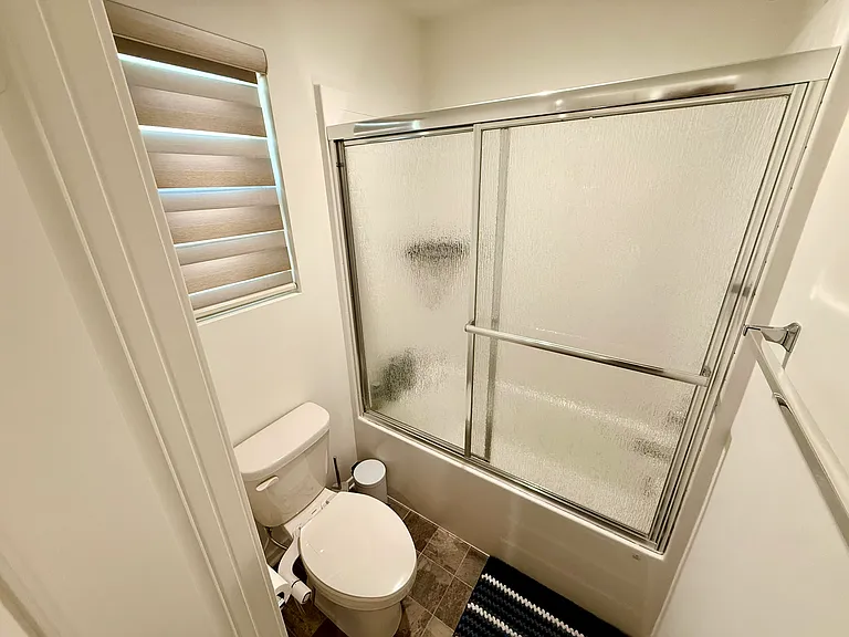Bathroom 3 (Upstairs) - toilet bidet pre-installed