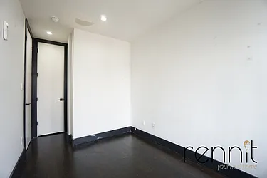 Rented by Rennit Inc.