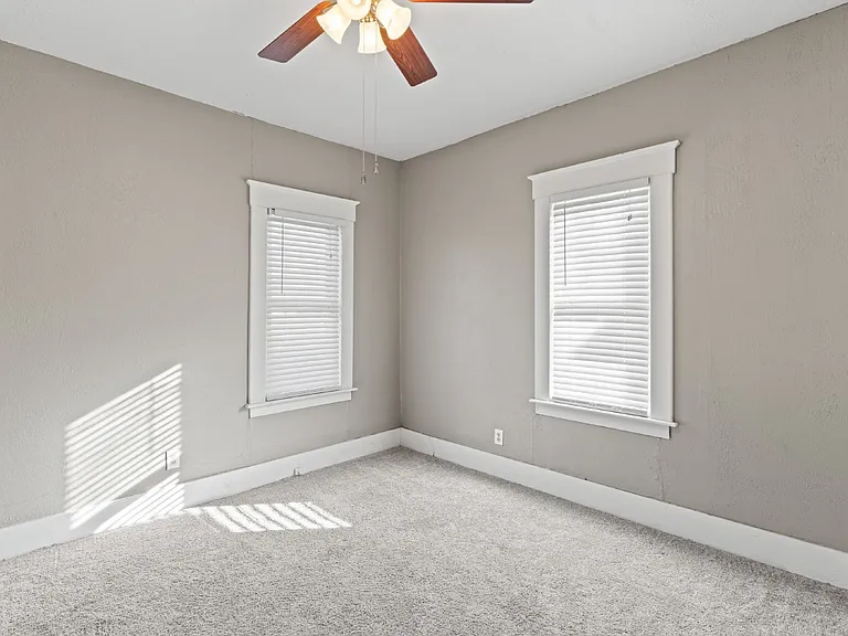 9436 Haskins St — Photo 13