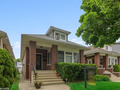 4922 W Grace St, Chicago, IL, 60641