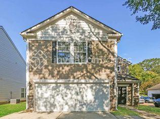 618 N Mulberry St, Statesville, NC 28677
