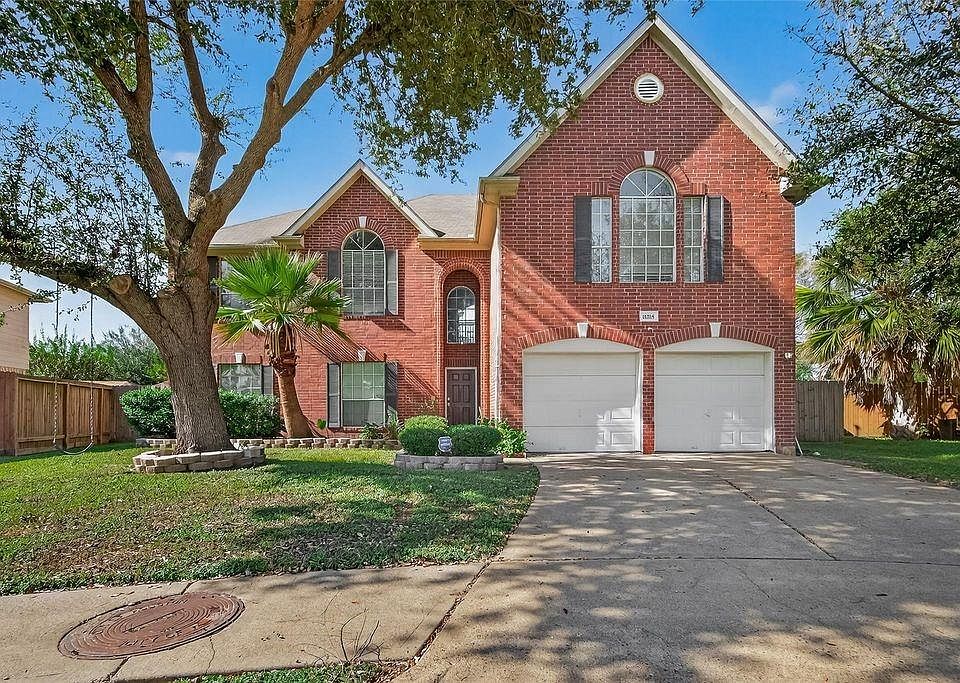 1st image of 16315 April Ridge Dr