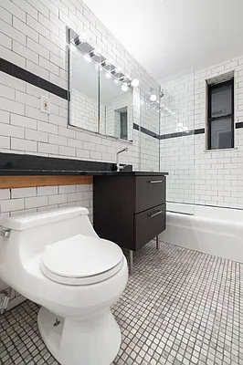 Rented by Veracity NYC LLC | media 19