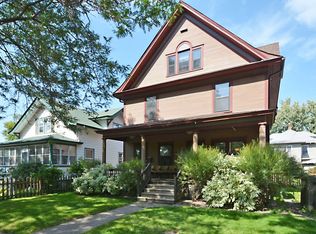 1621 Laurel Ave, Saint Paul, MN 55104