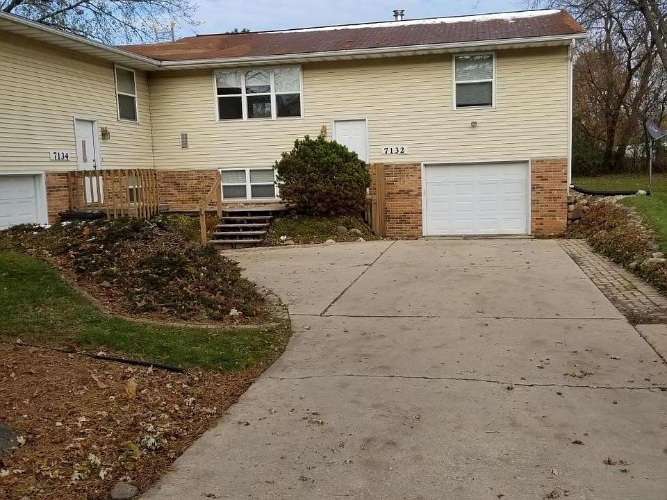 1st image of 7132 Park Shores Ct