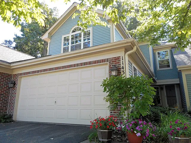 1143 Coldspring Rd photo 1