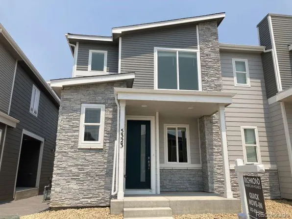 5323 Spalding Place, Longmont, CO 80504