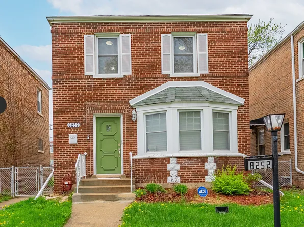 (undisclosed Address), Chicago, IL 60619
